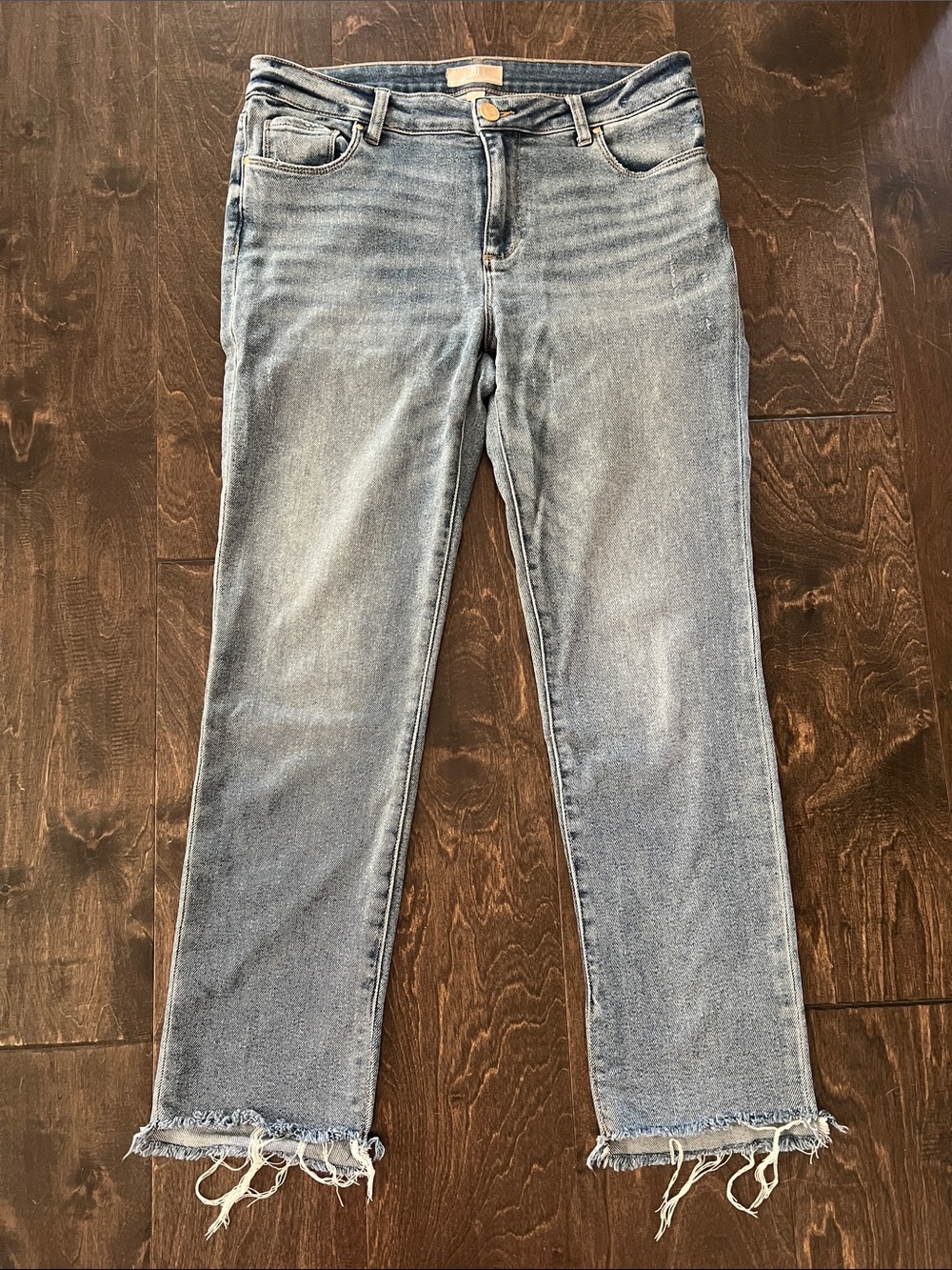 Kut from the Kloth Light Blue Reese Ankle Straight-Leg Jeans with Frayed Hem